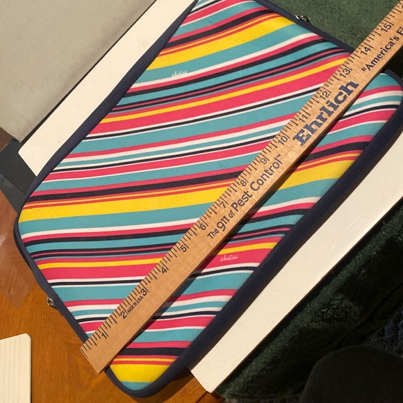 NWOT MacBeth Collection Laptop Sleeve - Picture 2 of 5